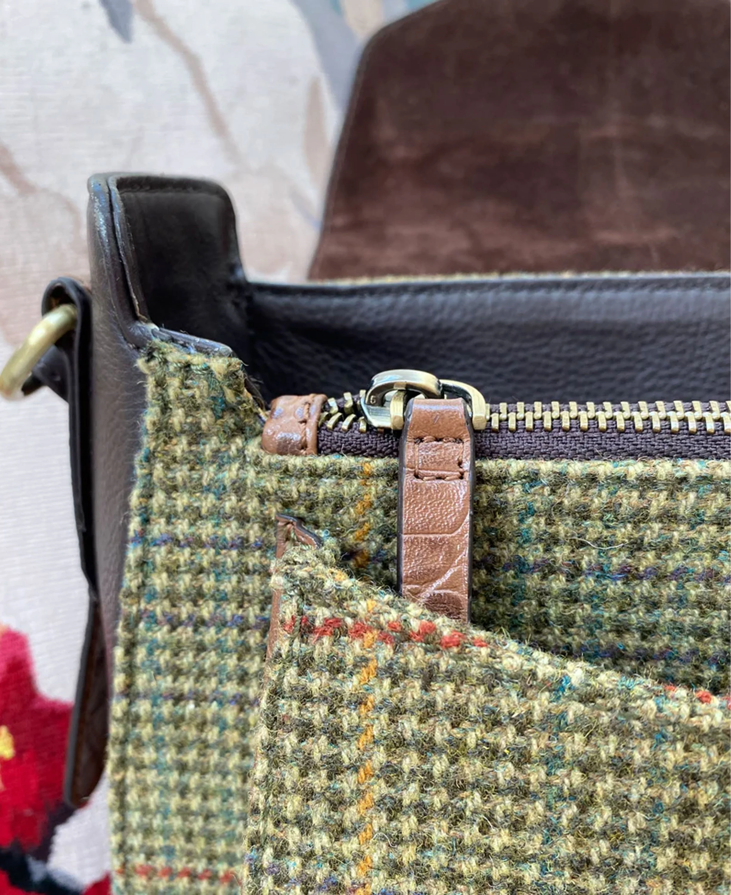 Belton Saddle Bag - Beaters Tweed & Croc - Image 4