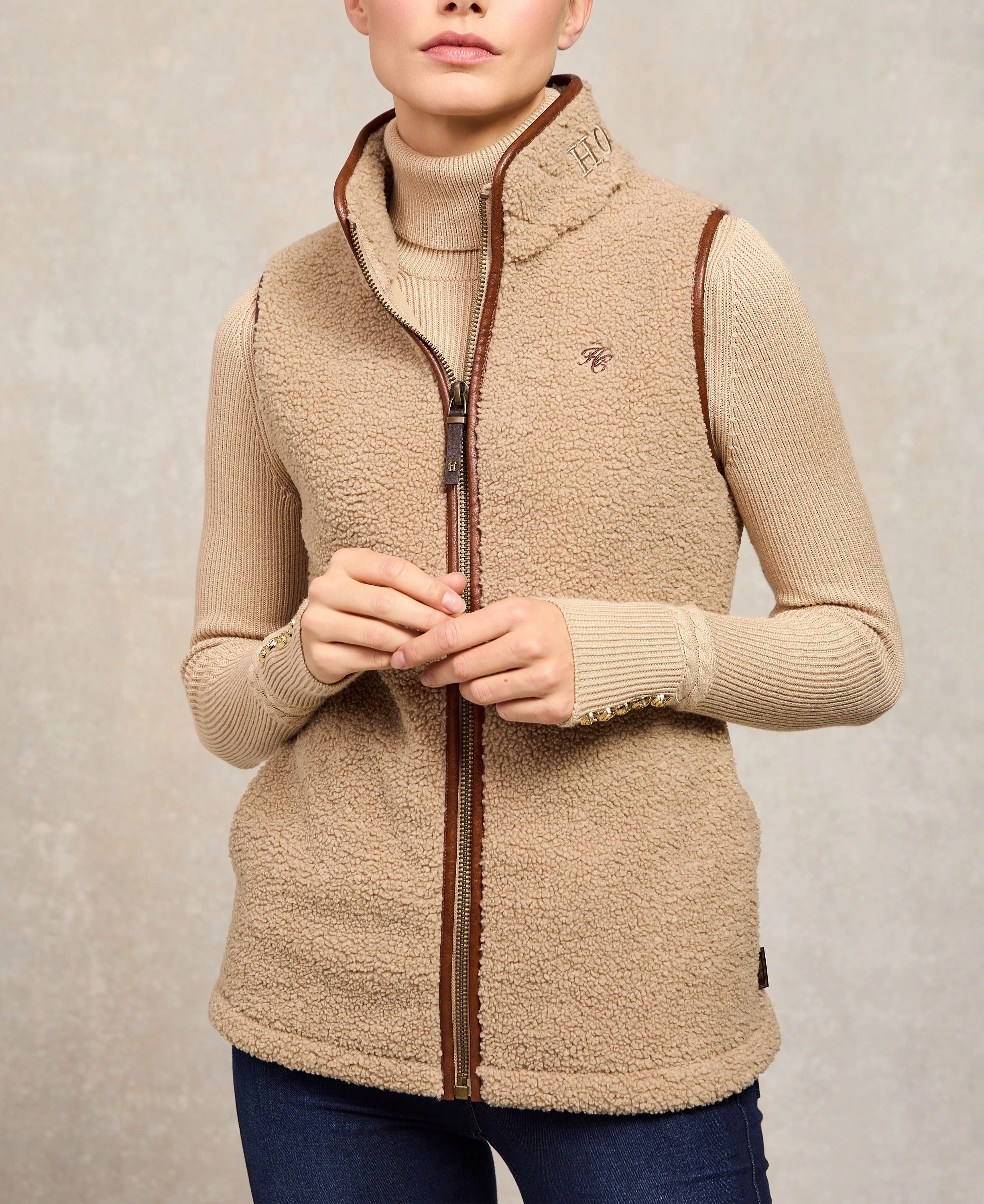 Country Fleece Gilet - Natural Borg - Image 2