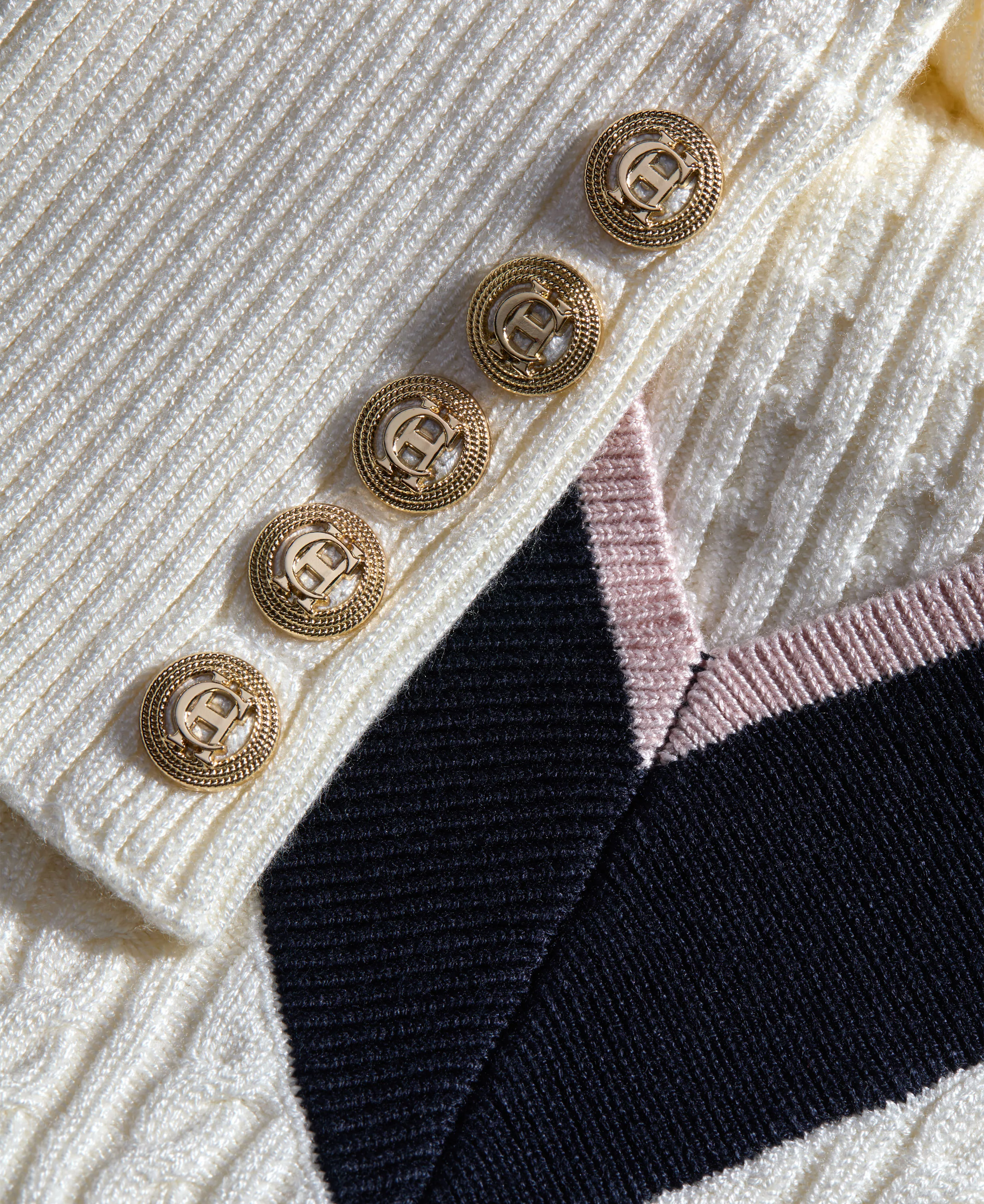 Lucy Knit - Natural - Image 4