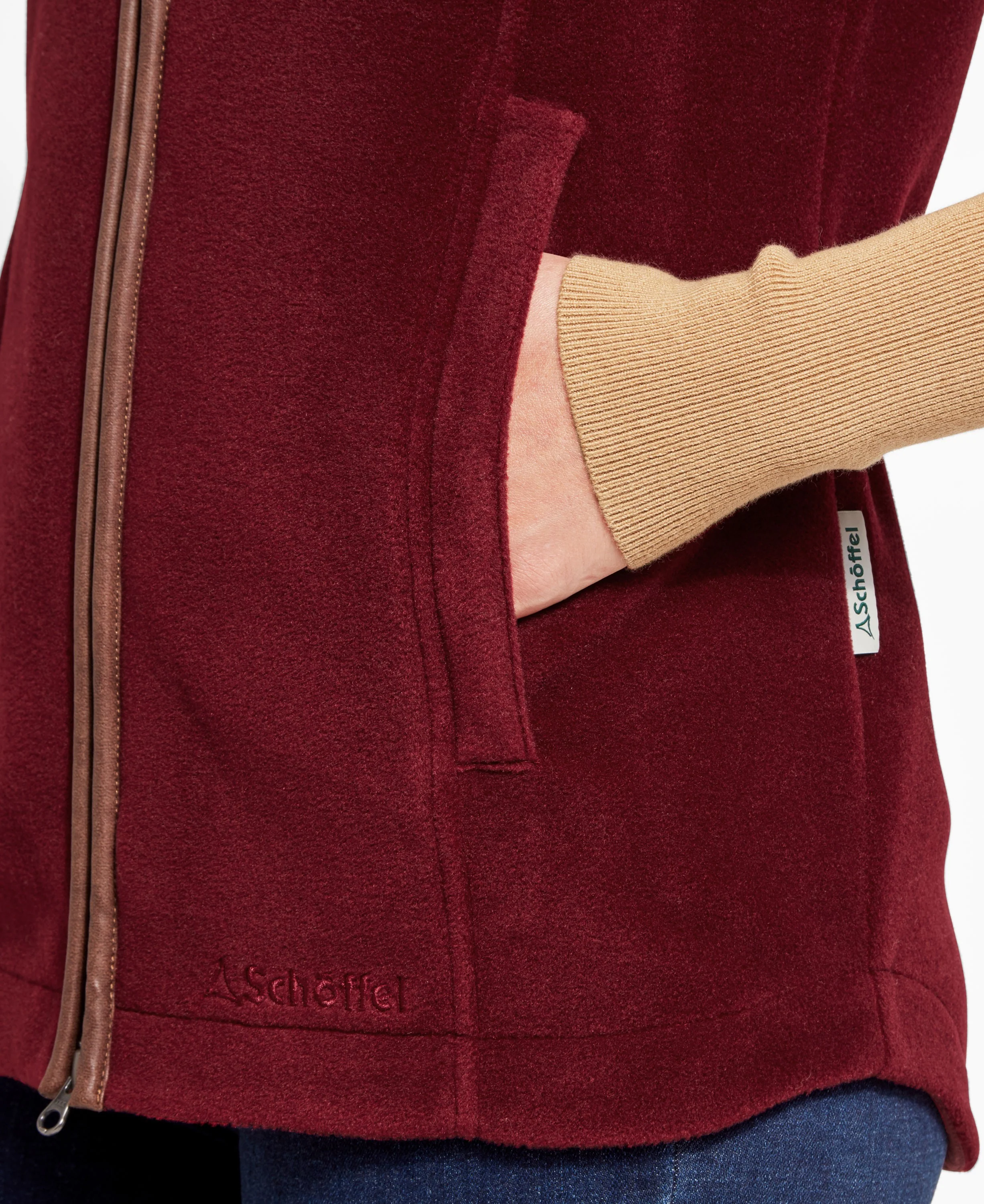 Lyndon II Fleece Gilet - Claret - Image 4